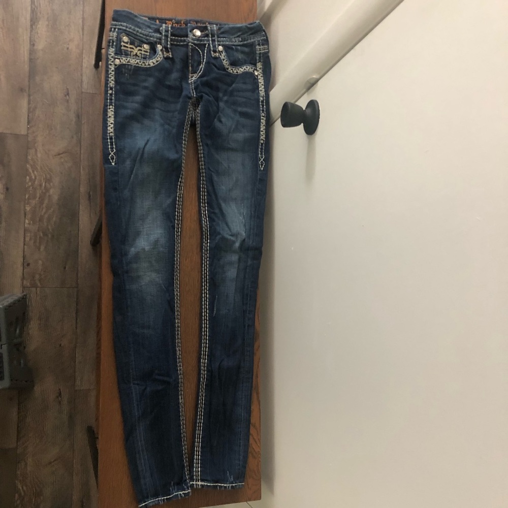 Gently used size 25 skinny Kai Rock Revivals